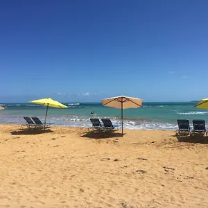 https://blue-leaf-by-the-sea.comcaribbean.com