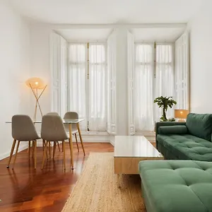 https://precioso-apartamento-en-el-corazon-de-malaga.es-andalucia.com
