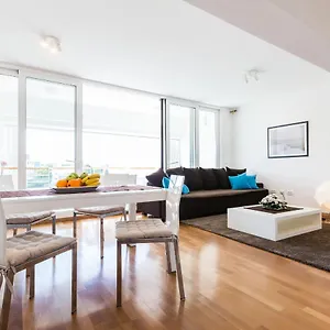 Hoplite 2br With Free Parking Zadar