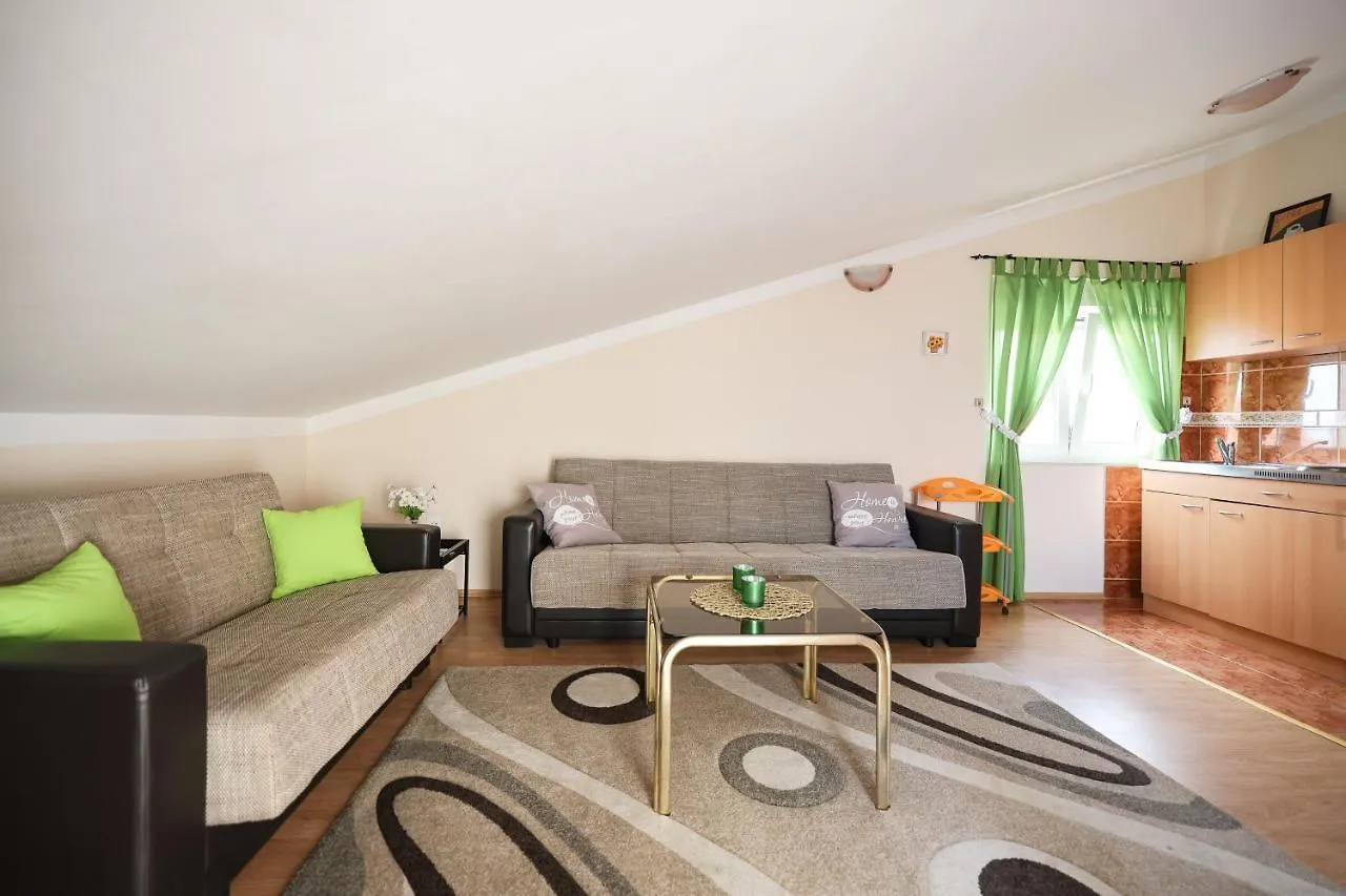 Apartments Veronika Zadar