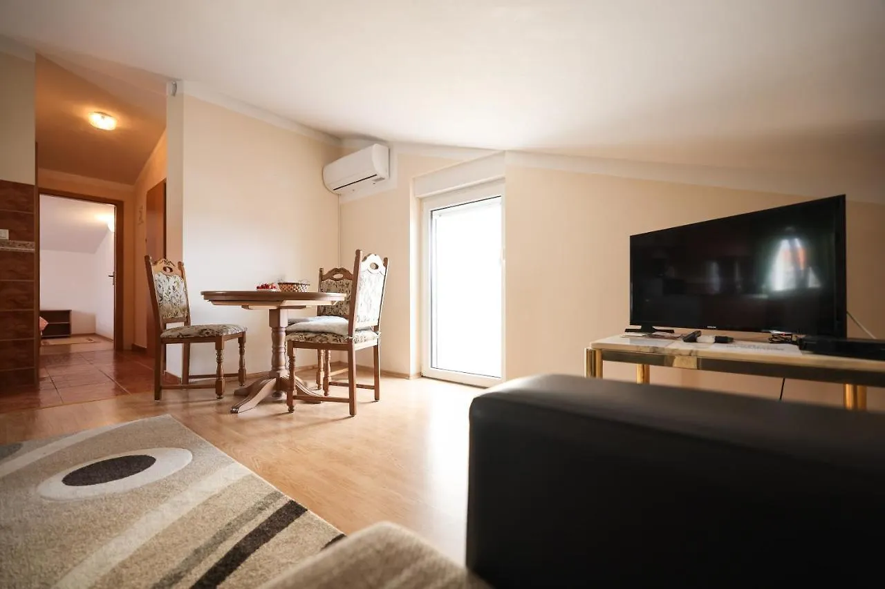 Apartments Veronika Zadar