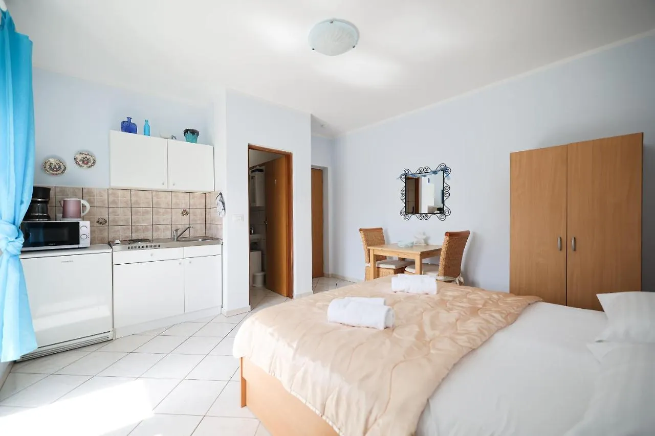 Apartments Veronika Zadar